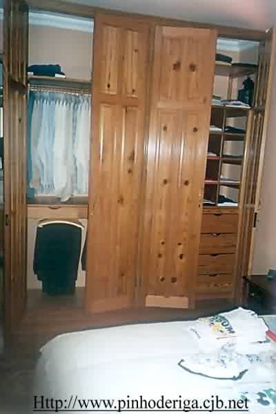 Guarda-roupa nº 2