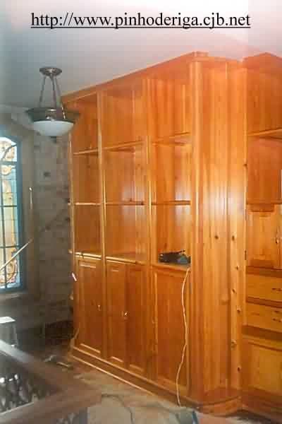 Guarda-roupa nº 32